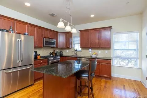 Kitchen - 31 Barley Ln, Patchogue, NY 11772 photo 3 of 3