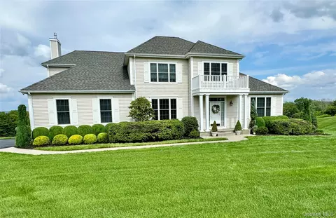 46 Mansion Ridge Blvd, Monroe, NY 10950