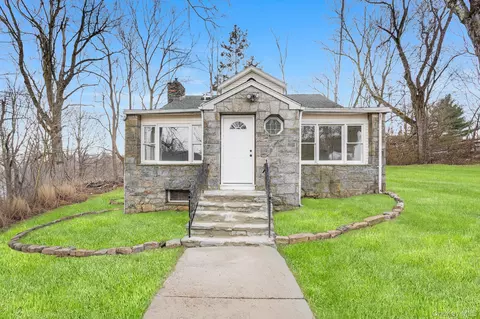 24 Amazon Rd, Kent, NY 10512