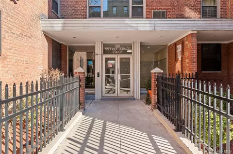 1010 Sherman Ave #1B, New York, NY 10456