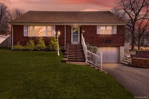 10 Cricketown Rd, Stony Point, NY 10980