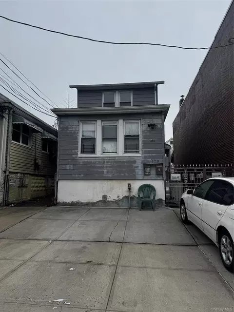 420 Thieriot Ave, New York, NY 10473
