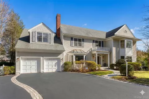 62 Old Orchard Ln, Scarsdale, NY 10583