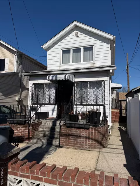 91-59 Chicot Rd, New York, NY 11417