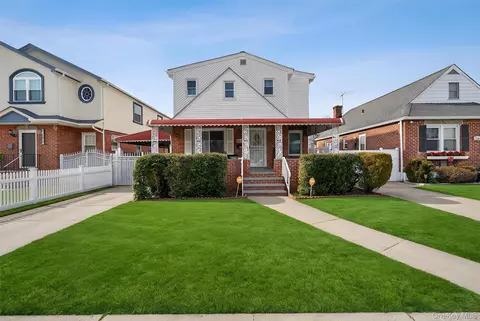 120-30 226th St, New York, NY 11411