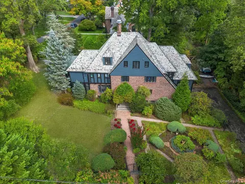 Exterior - 9 Rye Rd, Rye, NY 10580 photo 3 of 7