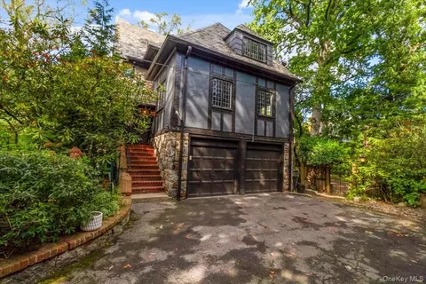 Exterior - 9 Rye Rd, Rye, NY 10580 photo 6 of 7