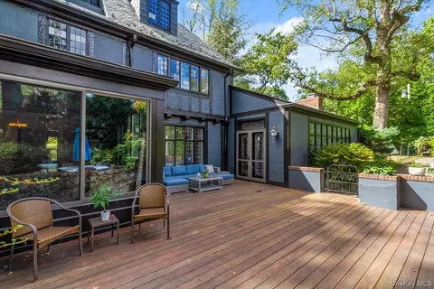 Exterior - 9 Rye Rd, Rye, NY 10580 photo 4 of 7