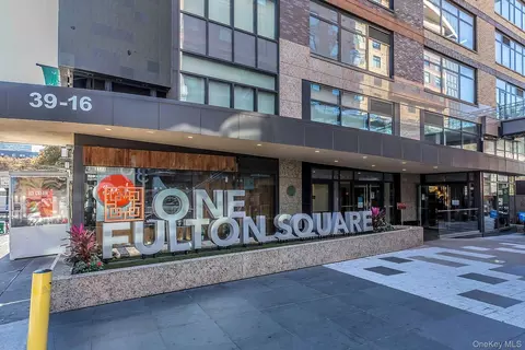 39-16 Prince St #5E, Flushing, NY 11354