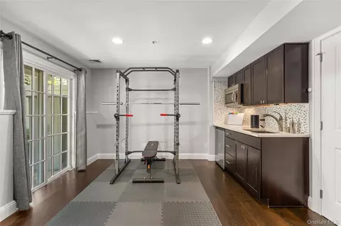 Other - 5 Rosebud Ln, Babylon, NY 11702 photo 6 of 8