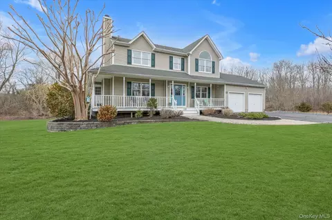 108 Vista Ct, Jamesport, NY 11947