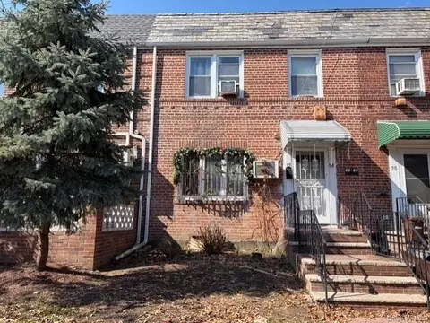 7508 169th St, New York, NY 11366