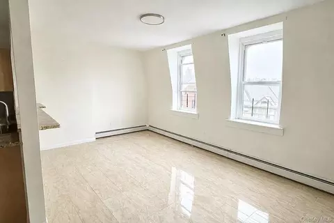 Living - 296 Mill St, Poughkeepsie, NY 12601 photo 5 of 7