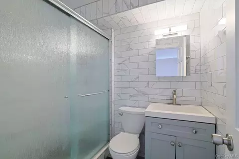 Bath - 296 Mill St, Poughkeepsie, NY 12601 photo 3 of 3