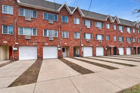 964 Hemlock St, Brooklyn, NY 11208