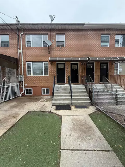 387 Jerome St, Brooklyn, NY 11207