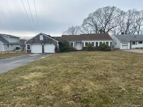 2810 Beebe Dr, Cutchogue, NY 11935
