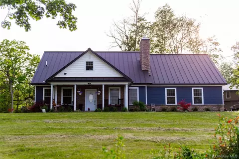 155 Willow Tree Rd, Milton, NY 12547