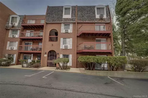 55 N Broadway #1-1, White Plains, NY 10601