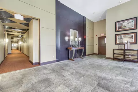 Entry Way - 200 School House Rd #4E, Peekskill, NY 10566 photo 1 of 1