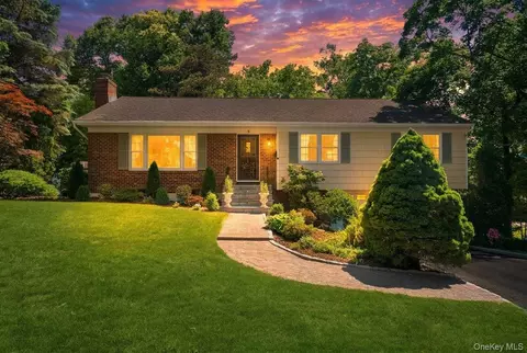 3 Dupont Ave, White Plains, NY 10605