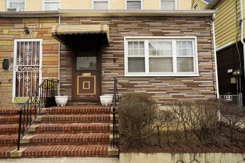 80-33 90th Rd, New York, NY 11421