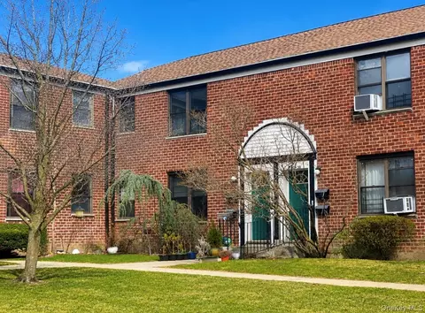 19640 67th Ave #2ND, Fresh Meadows, NY 11365