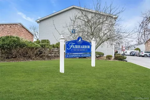 Other - 43 Fair Harbor Dr #43 3, Patchogue, NY 11772 photo 4 of 5