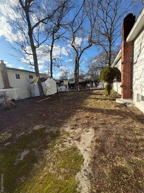 Exterior - 60 Webb Ave, Patchogue, NY 11772 photo 3 of 7