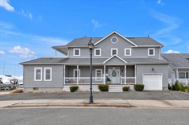 268 Gordon Pl, Freeport, NY 11520