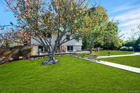 540 Conklin Rd, Mattituck, NY 11952