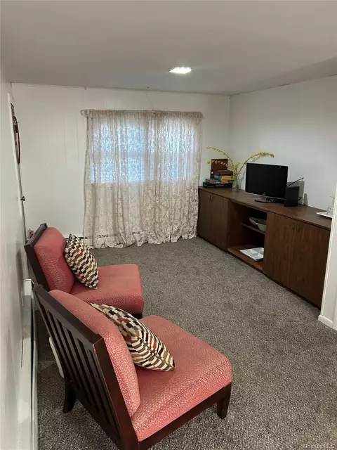 Living - 21 Crescent Pl, Monroe, NY 10950 photo 5 of 5