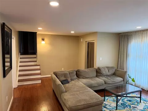 Living - 21 Crescent Pl, Monroe, NY 10950 photo 2 of 5