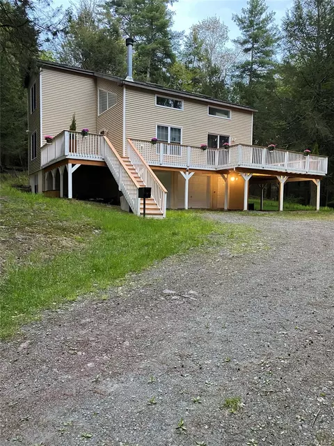44 Lester Ln, Monticello, NY 12701