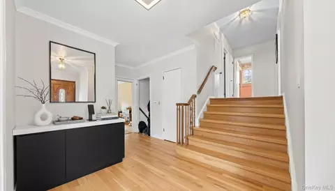 Entry Way - 61 Devon Rd, Yonkers, NY 10708 photo 1 of 1