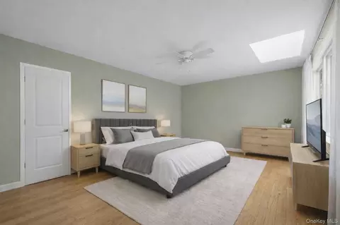 Bedroom - 61 Devon Rd, Yonkers, NY 10708 photo 1 of 4