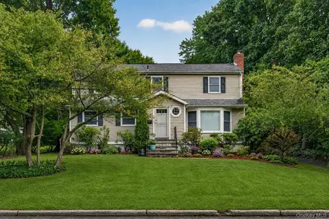 9 Verne Pl, Greenburgh, NY 10530