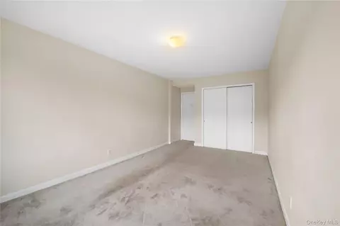 Bedroom - 215-12 47th #2D-12, Bayside, NY 11361 photo 2 of 4