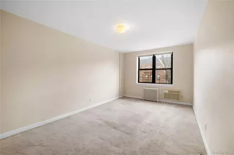 Bedroom - 215-12 47th #2D-12, Bayside, NY 11361 photo 1 of 4