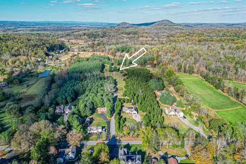 5 Spruce Hill Ln, Goshen, NY 10924