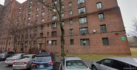 1440 Wood Rd #2F, New York, NY 10462