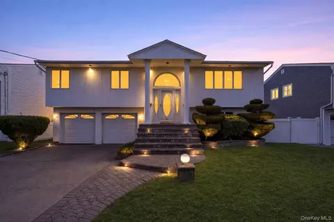 3727 Oceanside Rd E, Oceanside, NY 11572