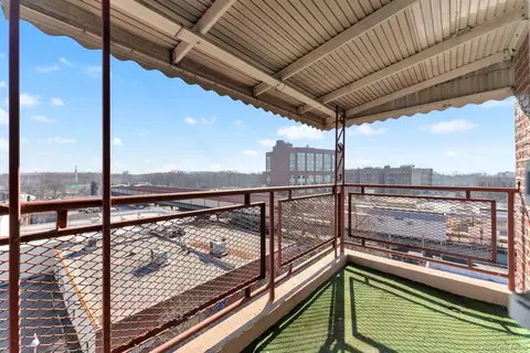 2015 Saint Paul Ave #6I, New York, NY 10461