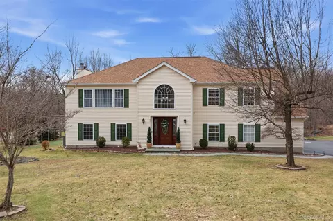 37 Somers Hills Rd, Carmel, NY 10512