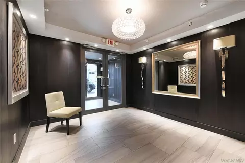 10620 70th Ave #2D, New York, NY 11375