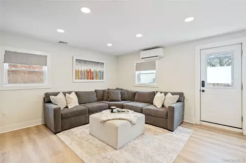 Other - 36 Stauber Dr, Plainview, NY 11803 photo 4 of 5