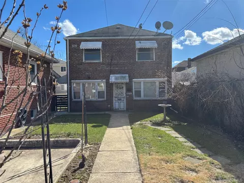 12212 6th Ave, New York, NY 11356