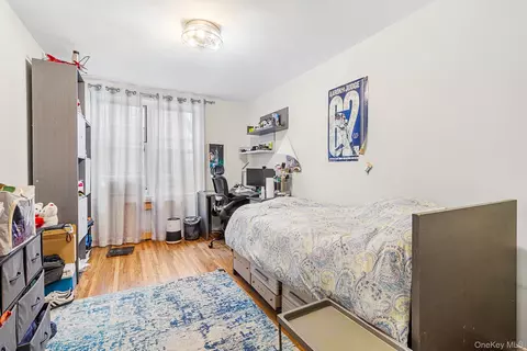 Bedroom - 2552 E 7th St #2J, Brooklyn, NY 11235 photo 1 of 3