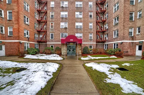 485 Bronx River Rd #C55, Yonkers, NY 10704