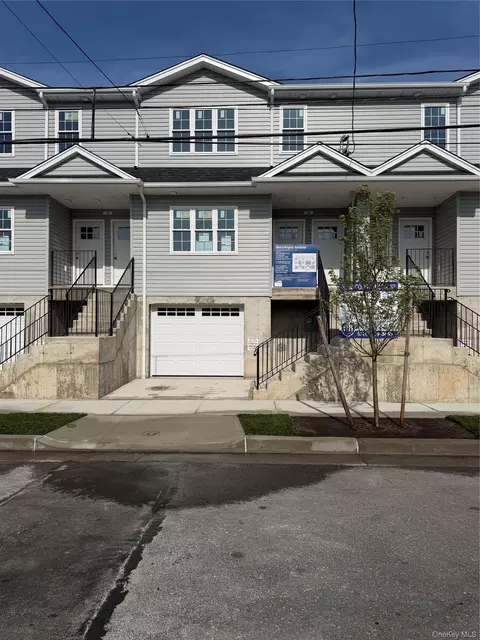 340 Beach 46th St, Far Rockaway, NY 11691